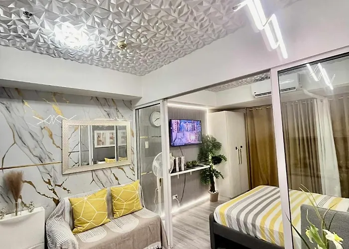 Urban Retreat At Azure